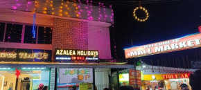 Azalea Holidays On Mall